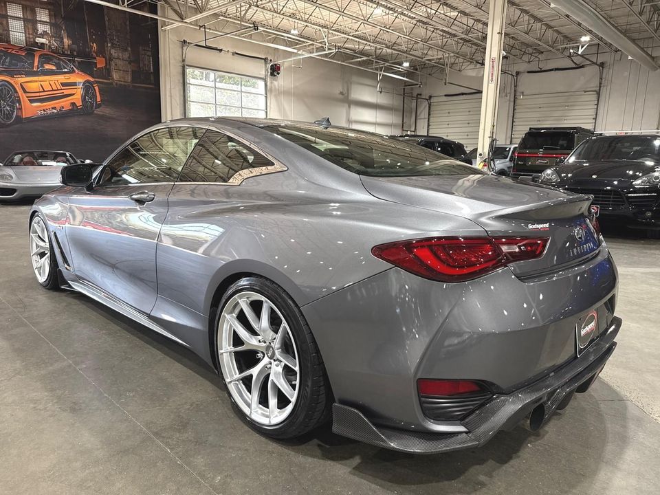 2017 INFINITI Q60