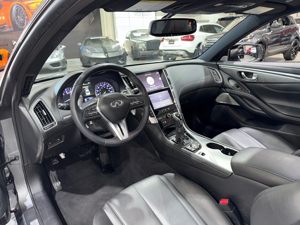 2017 INFINITI Q60