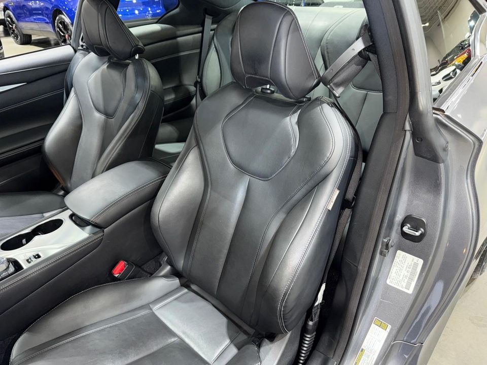 2017 INFINITI Q60