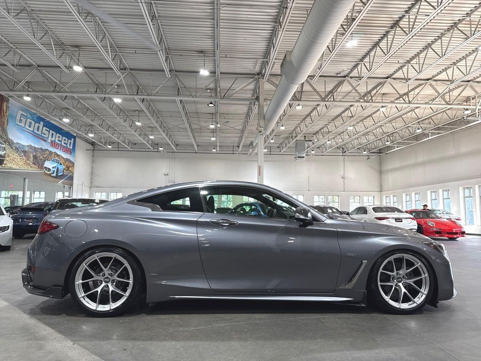 2017 INFINITI Q60