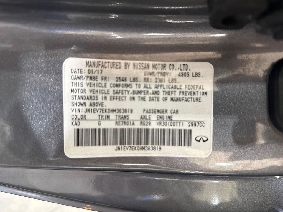 2017 INFINITI Q60