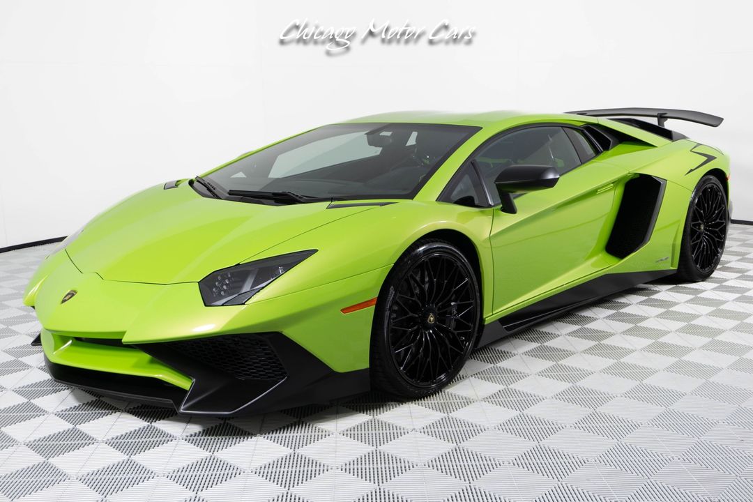 2016 Lamborghini Aventador SV