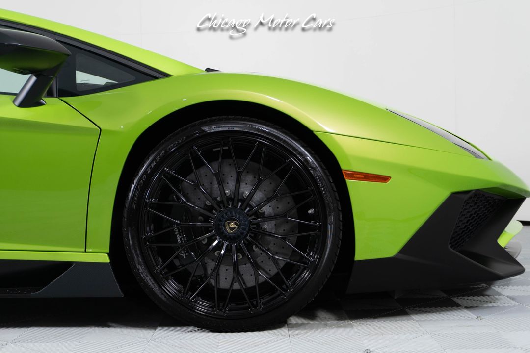2016 Lamborghini Aventador SV