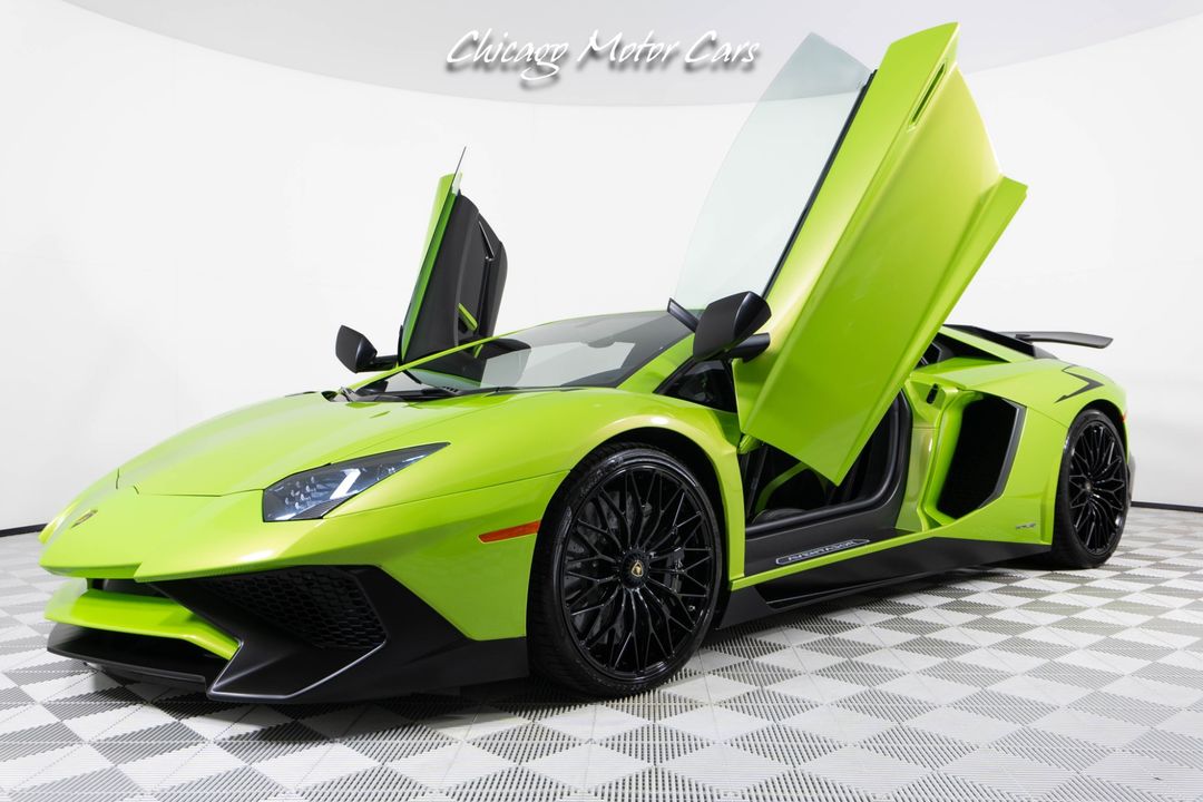 2016 Lamborghini Aventador SV
