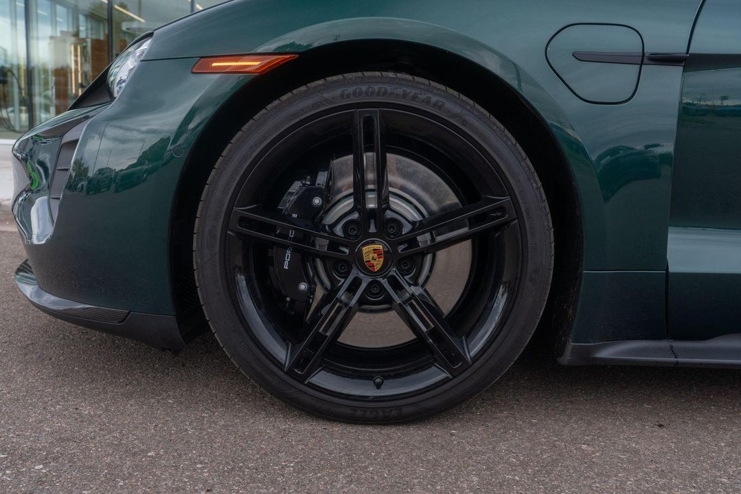 2024 Porsche Taycan