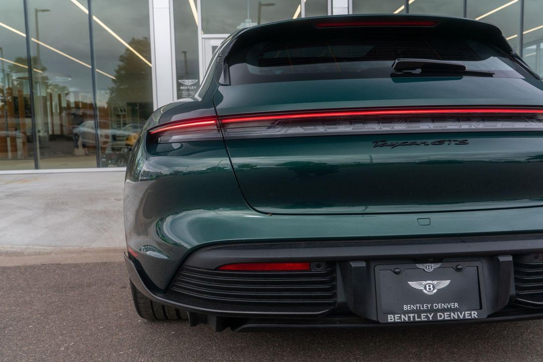 2024 Porsche Taycan