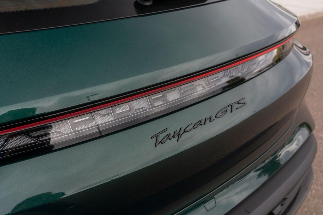 2024 Porsche Taycan
