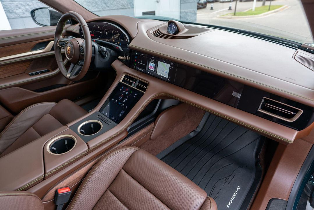 2024 Porsche Taycan