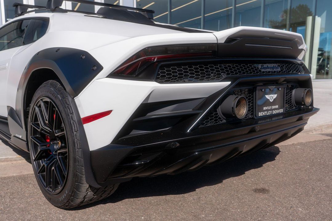 2024 Lamborghini Huracan Sterrato