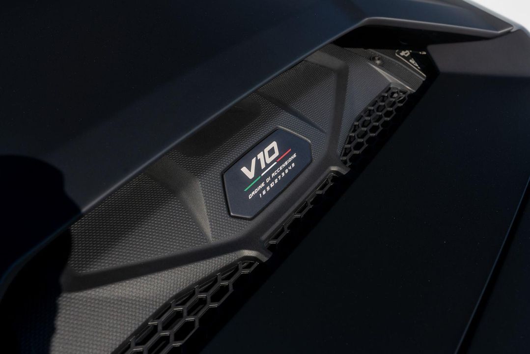 2024 Lamborghini Huracan Sterrato