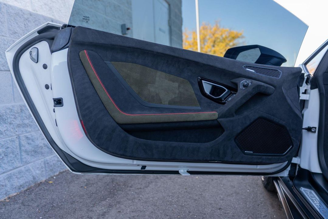 2024 Lamborghini Huracan Sterrato