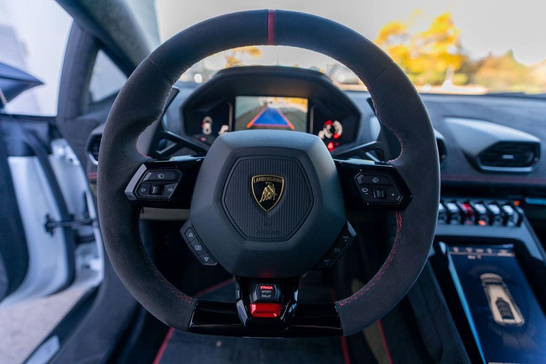 2024 Lamborghini Huracan Sterrato