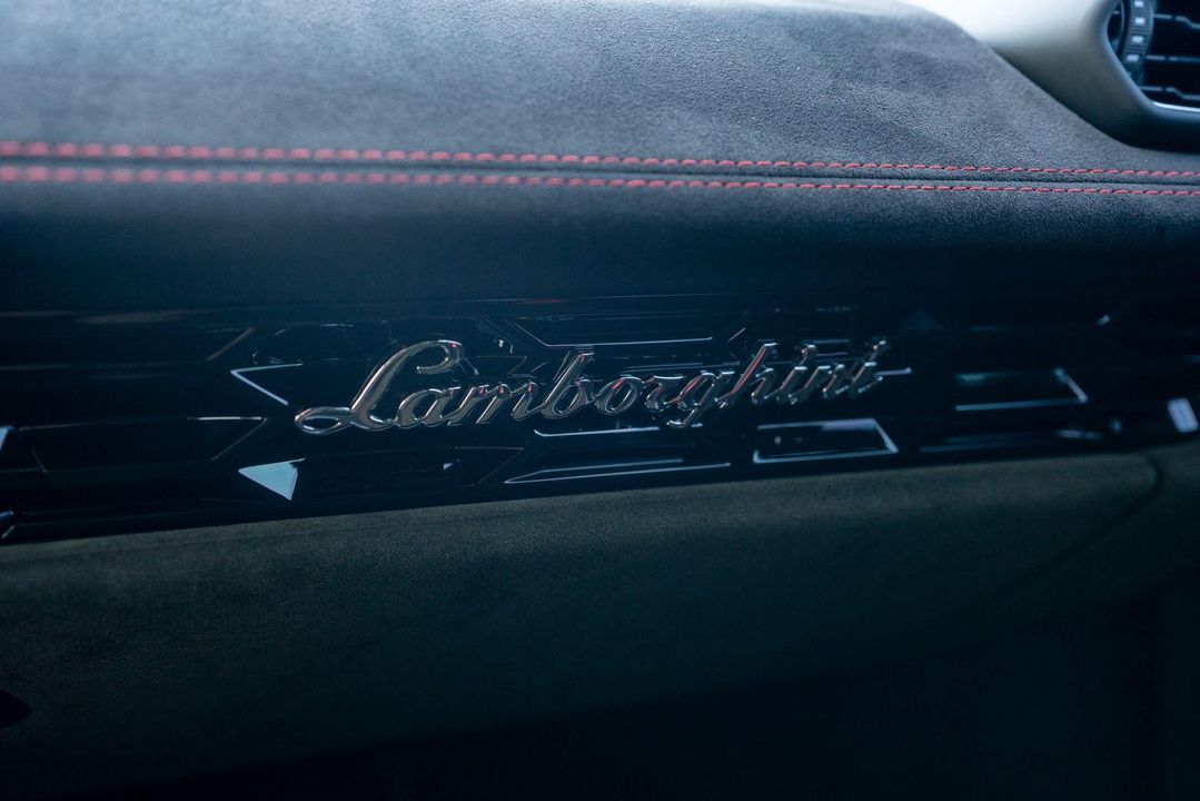 2024 Lamborghini Huracan Sterrato