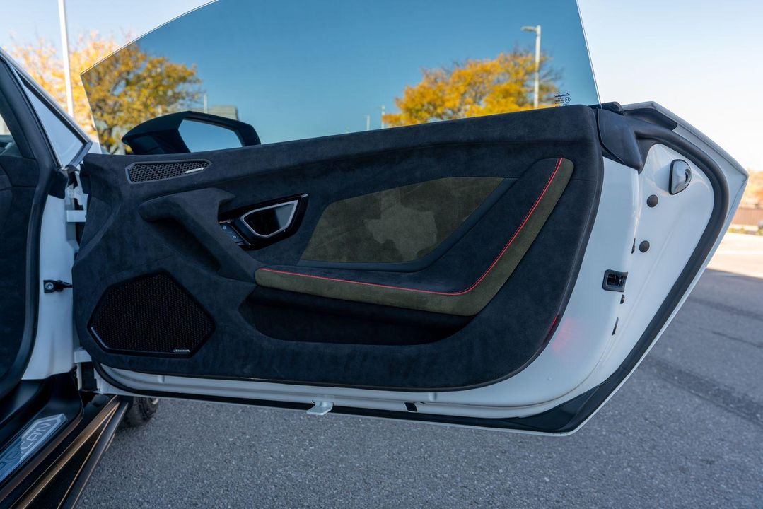 2024 Lamborghini Huracan Sterrato