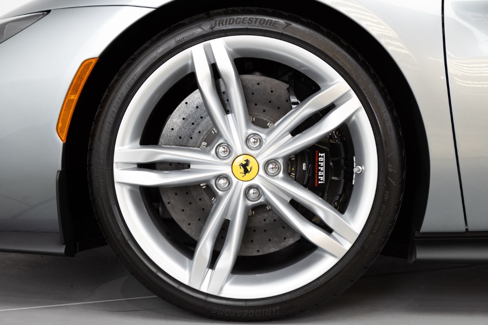 2023 Ferrari 296 GTB