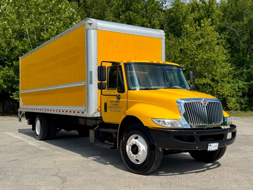 2019 International DURASTAR 4300