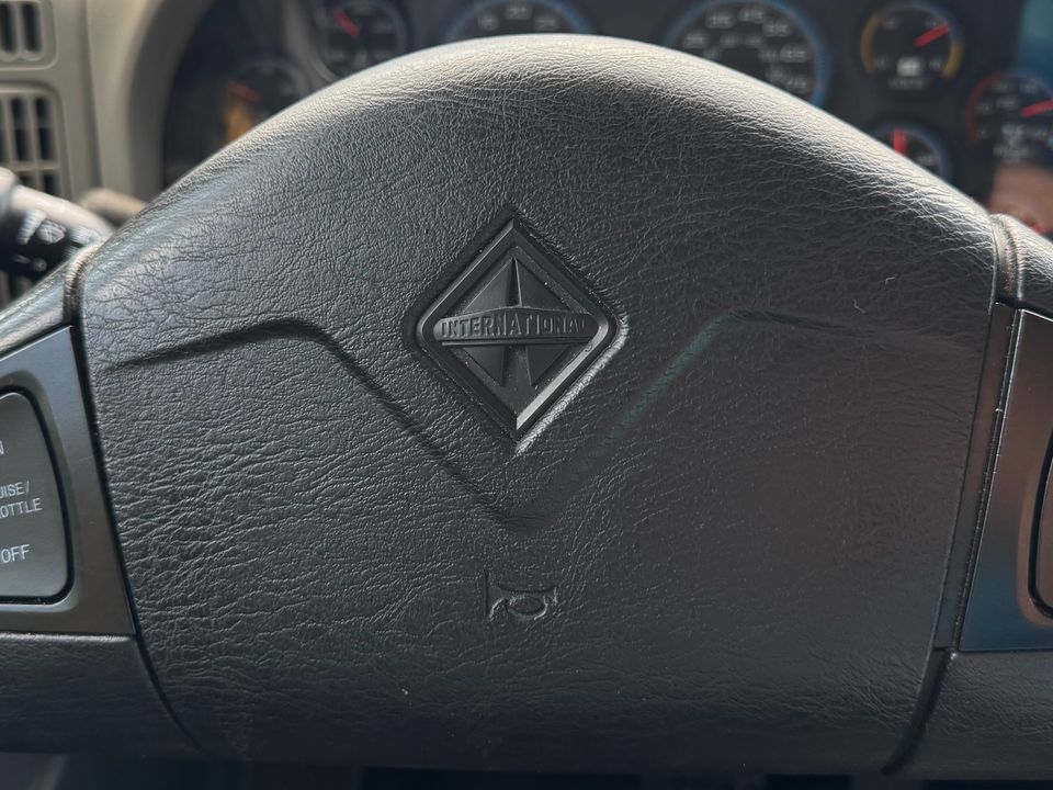 2019 International DURASTAR 4300