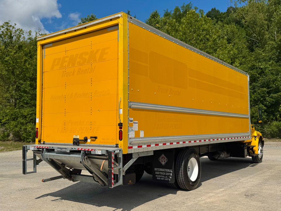 2019 International DURASTAR 4300
