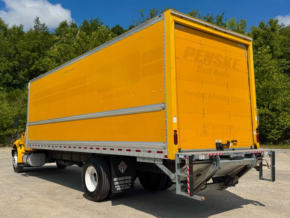 2019 International DURASTAR 4300