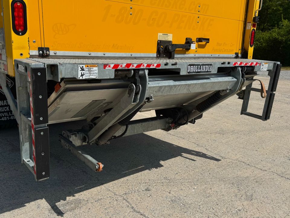 2019 International DURASTAR 4300