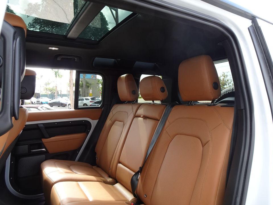 2023 Land Rover Defender