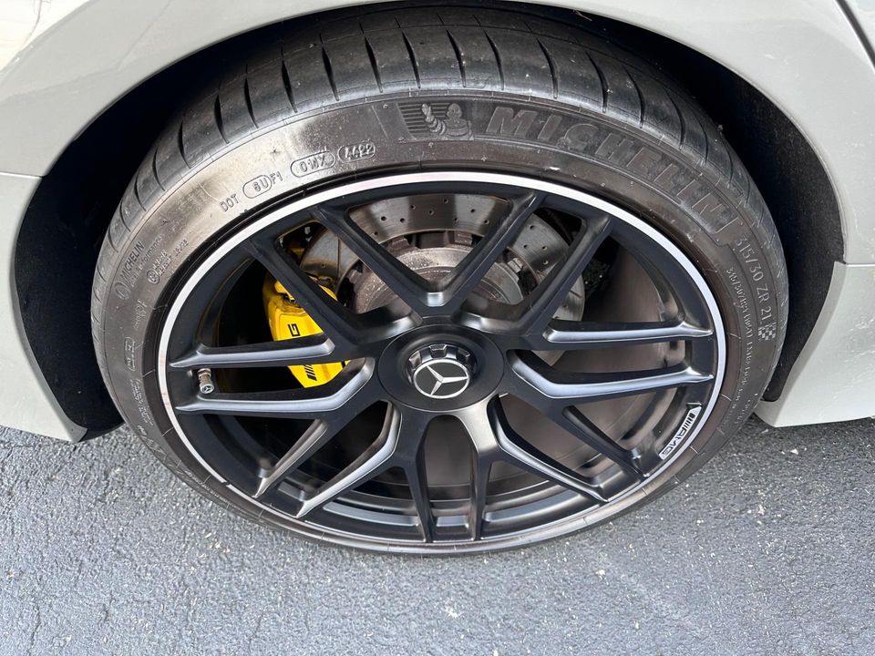 2023 Mercedes-Benz AMG GT