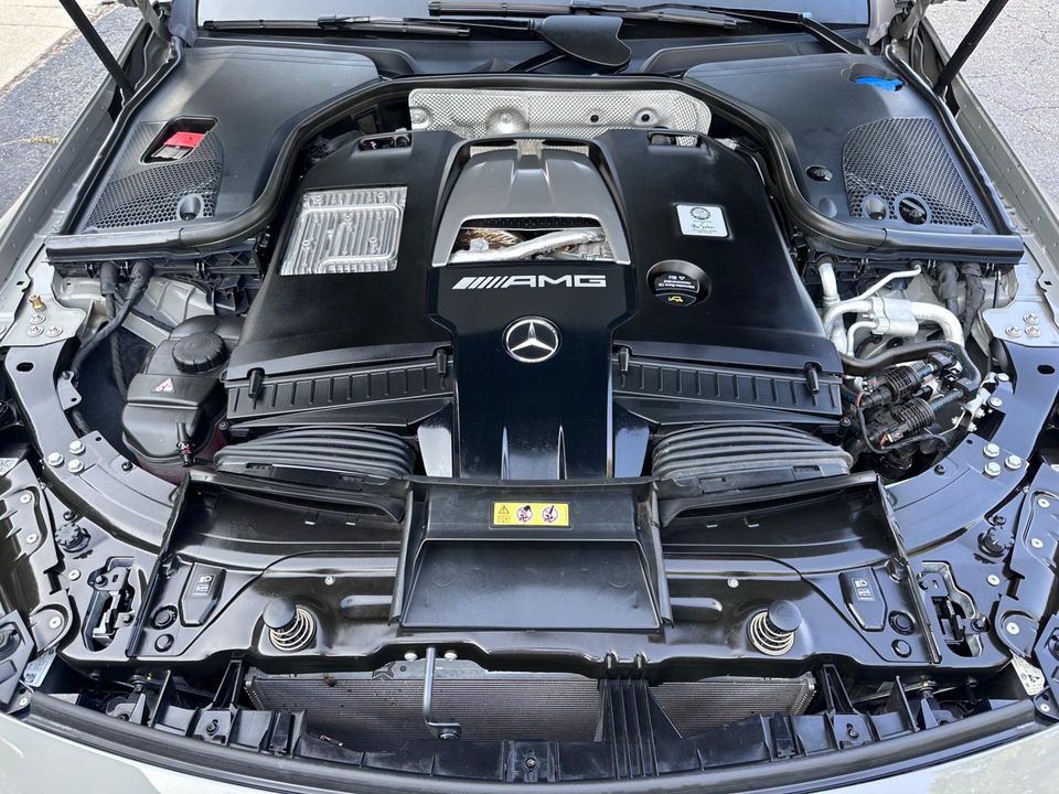 2023 Mercedes-Benz AMG GT