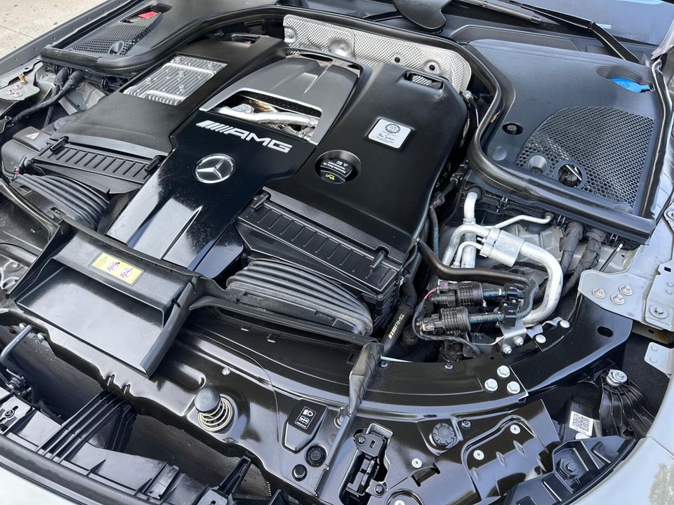 2023 Mercedes-Benz AMG GT