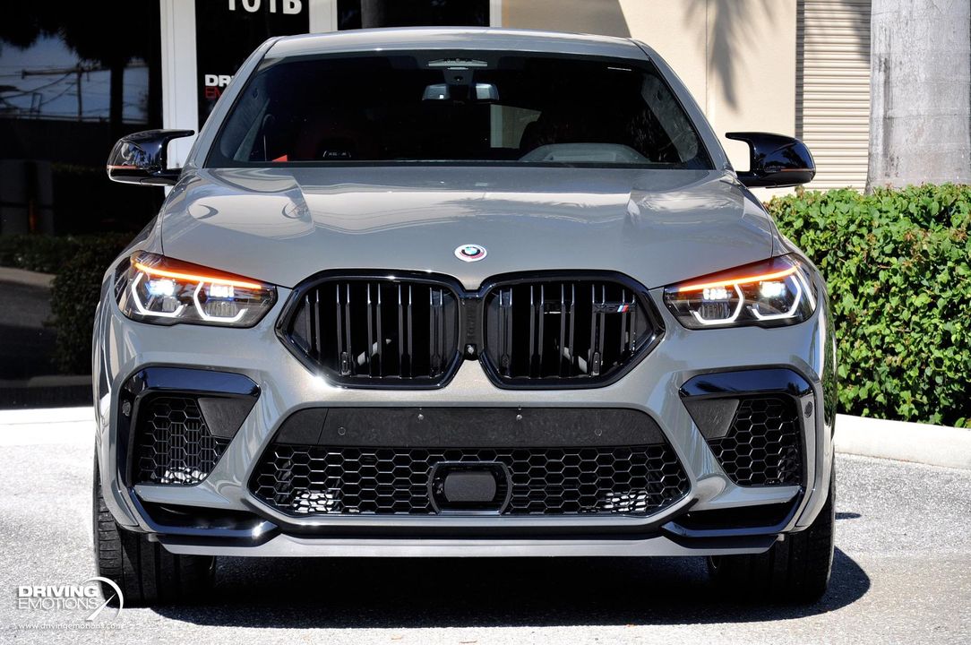 2023 BMW X6 M