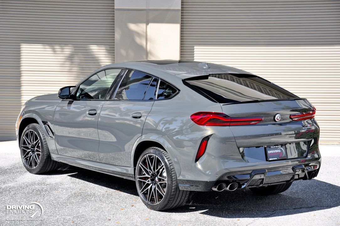 2023 BMW X6 M