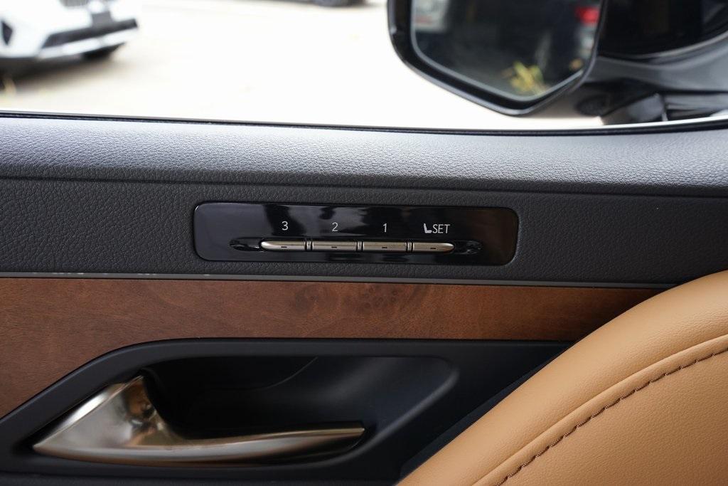 2025 Lexus LX 600