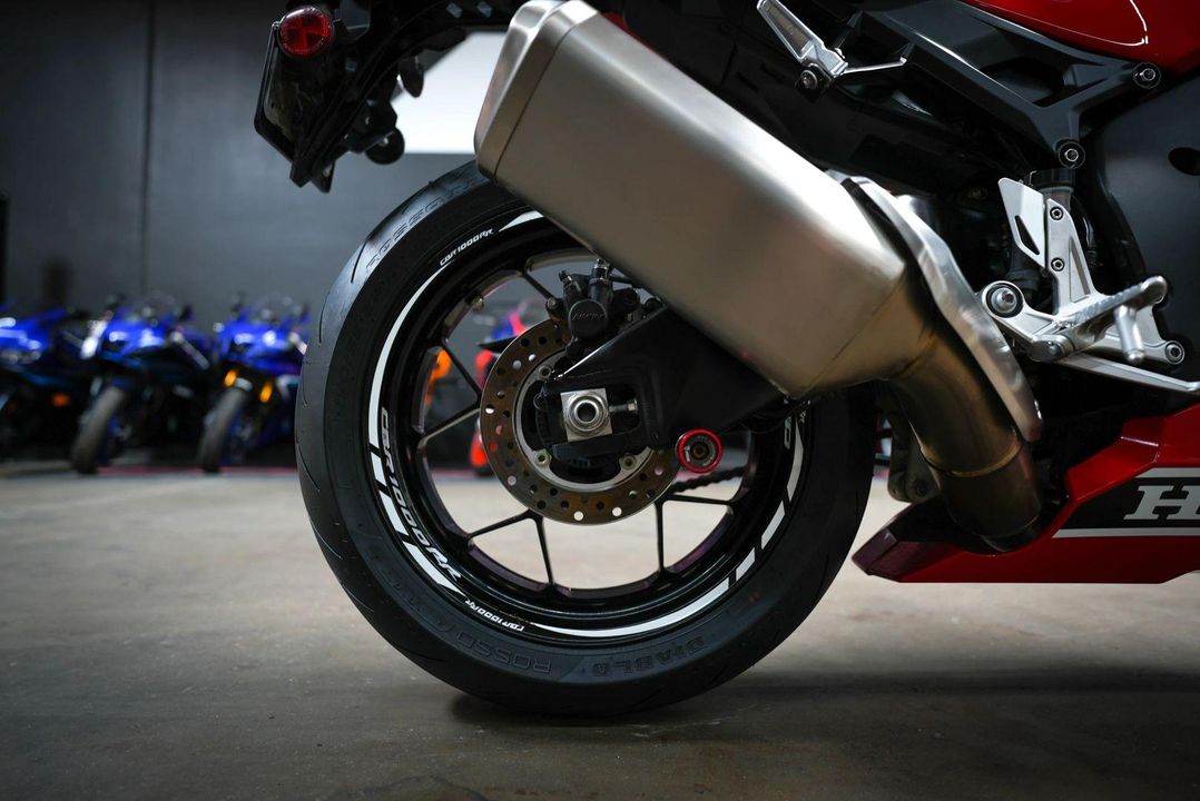 2017 Honda CBR1000RRH