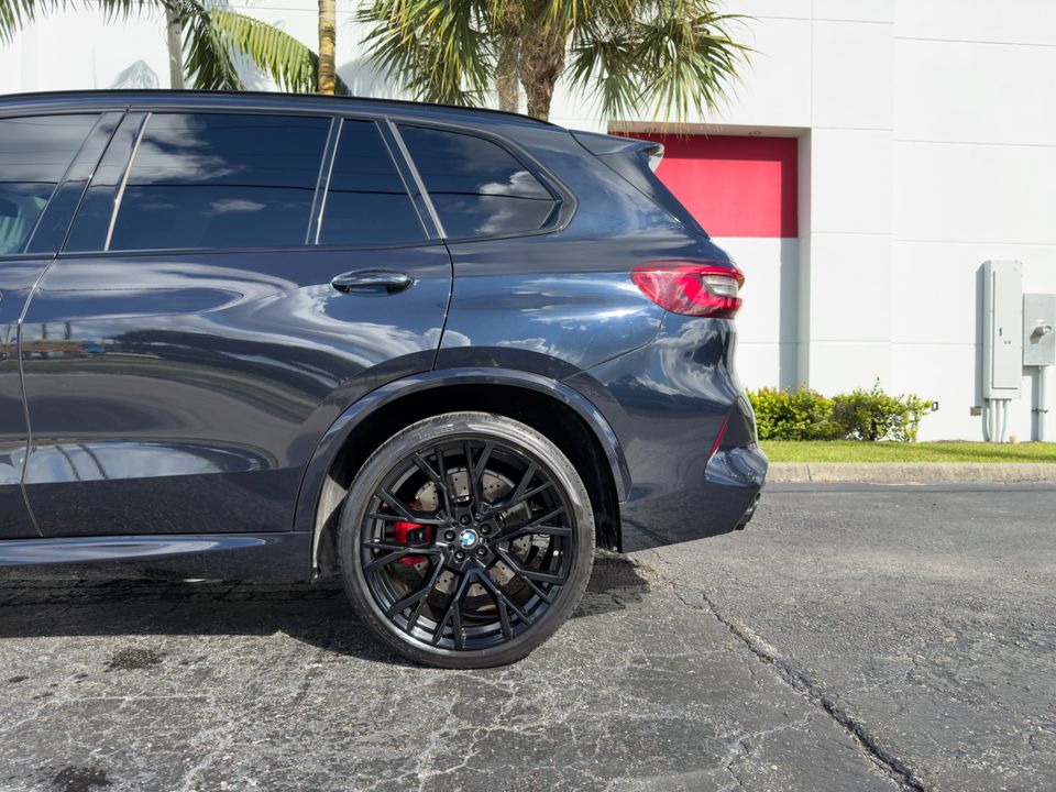 2023 BMW X5 M