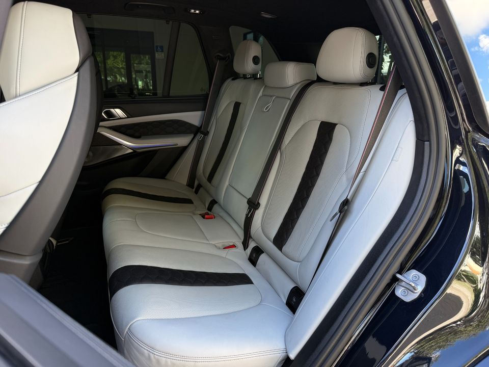 2023 BMW X5 M