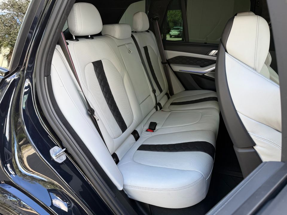 2023 BMW X5 M