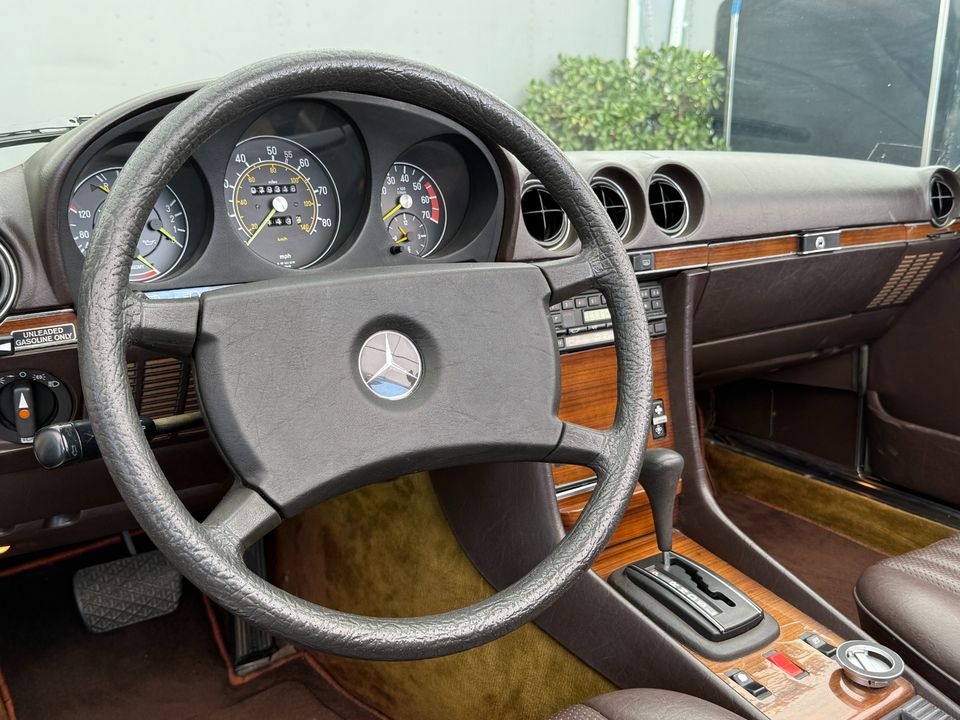1982 Mercedes-Benz 380-Class