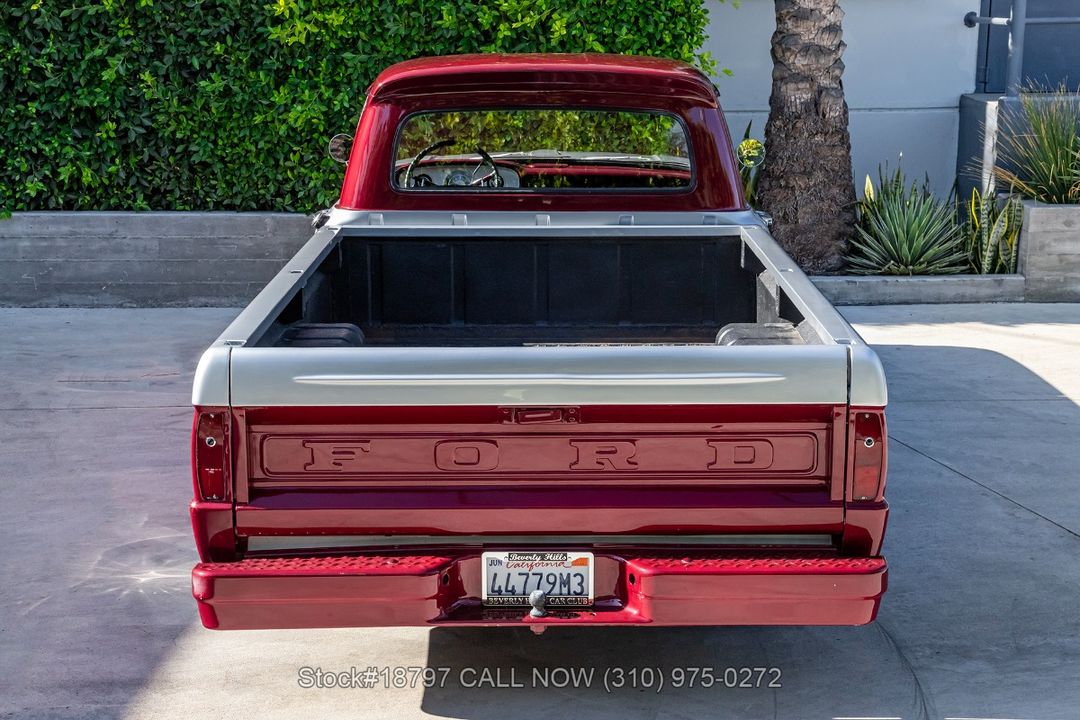 1965 Ford F100