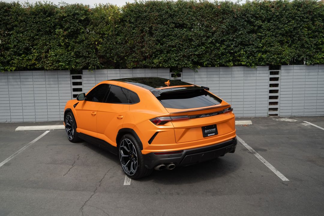 2022 Lamborghini Urus