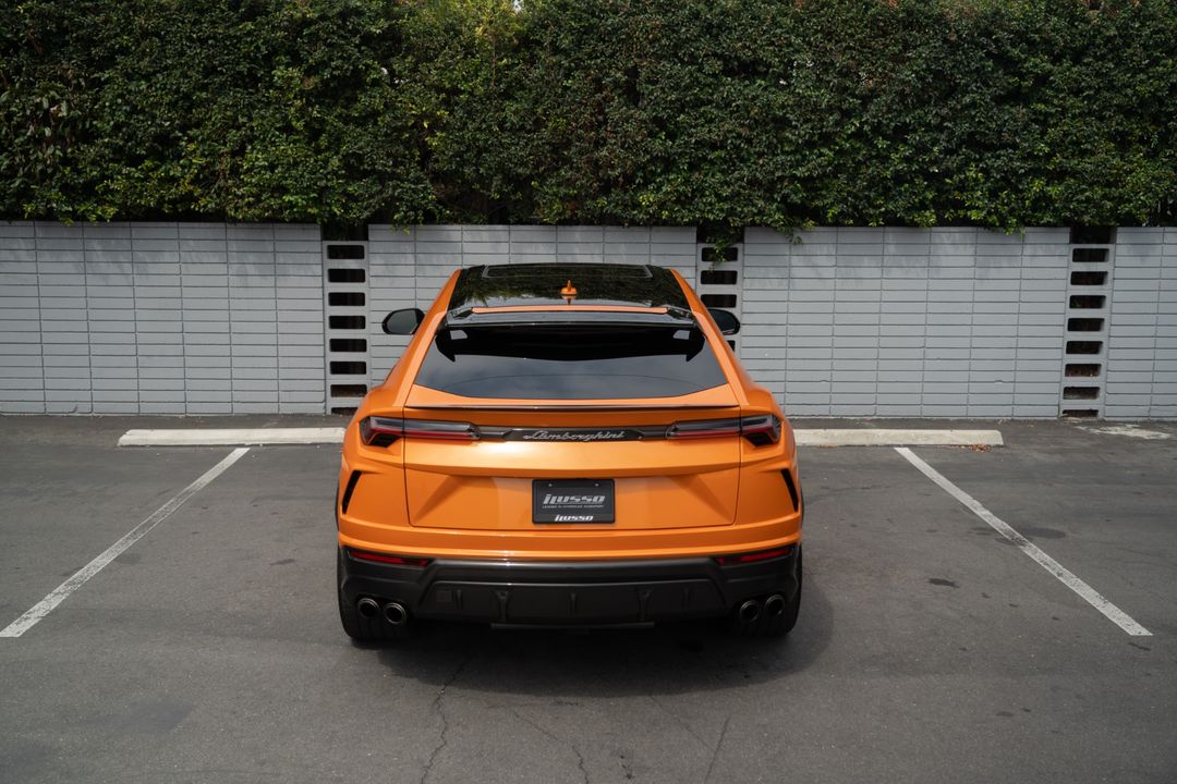 2022 Lamborghini Urus