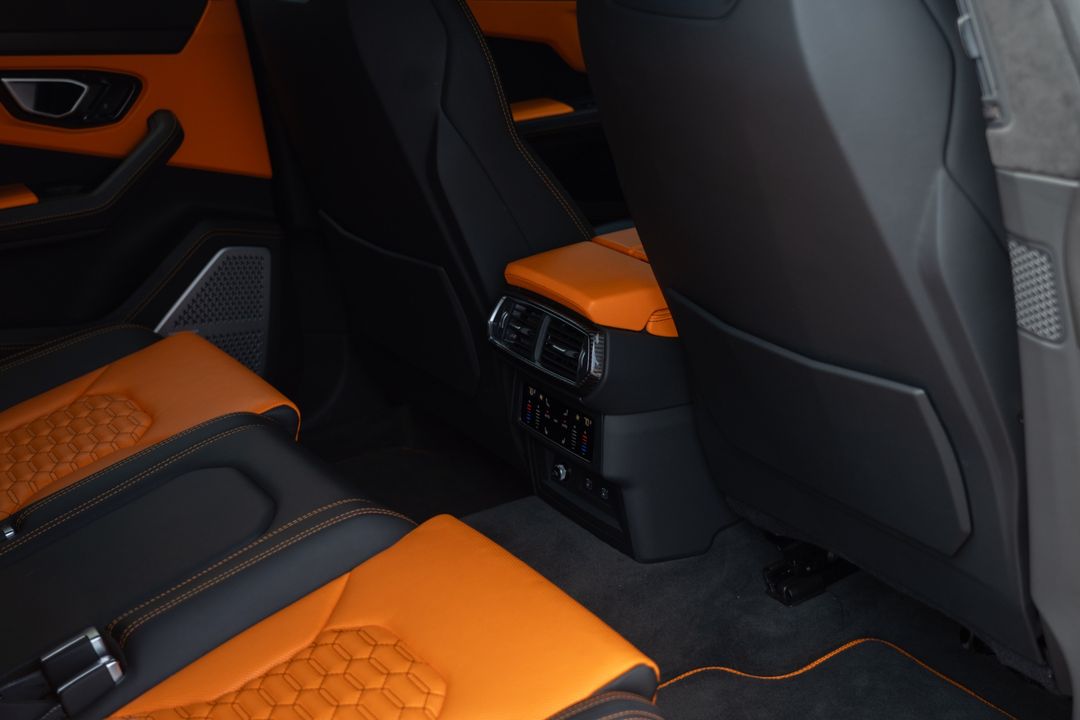 2022 Lamborghini Urus