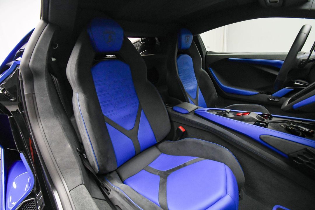 2024 Lamborghini Revuelto