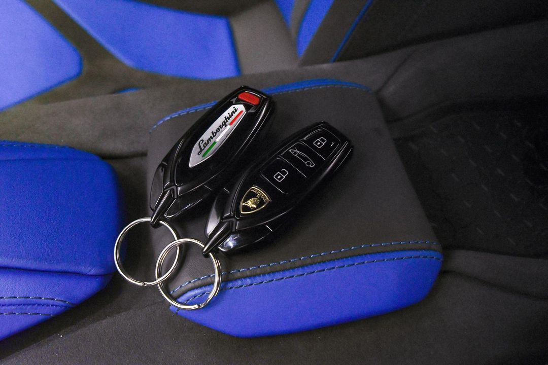 2024 Lamborghini Revuelto