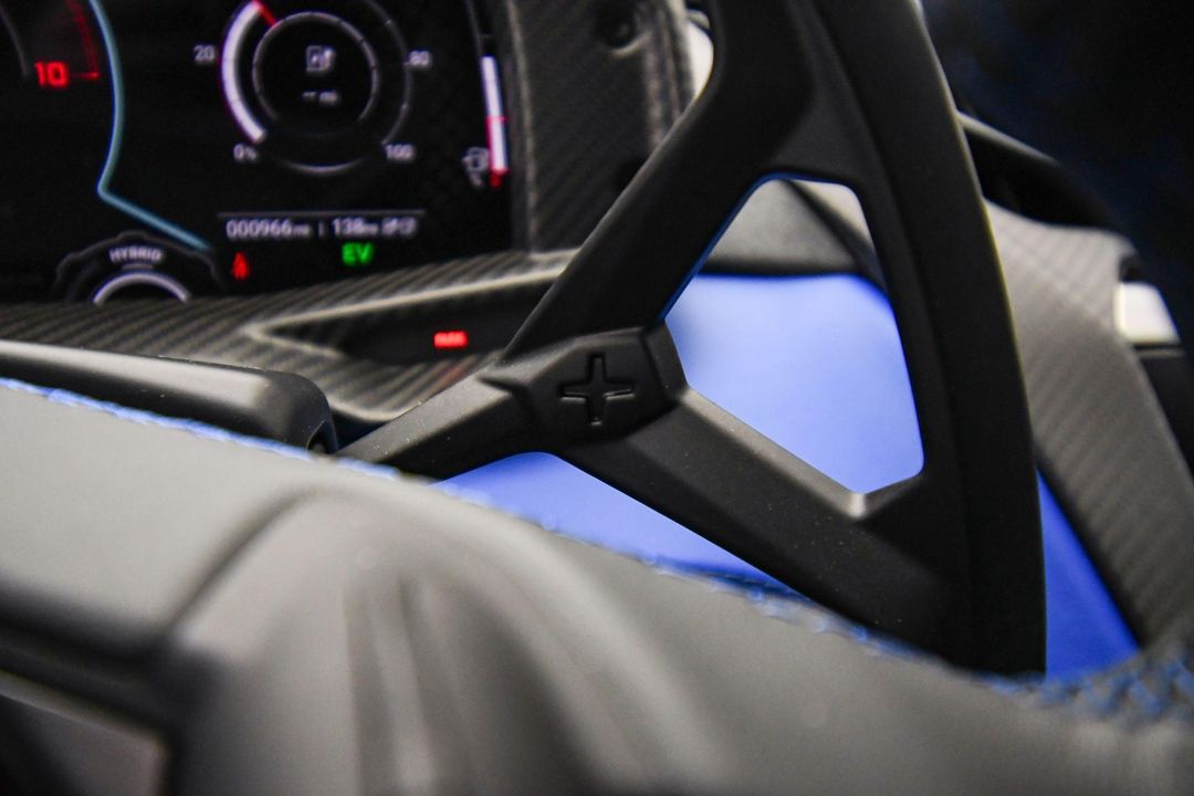 2024 Lamborghini Revuelto