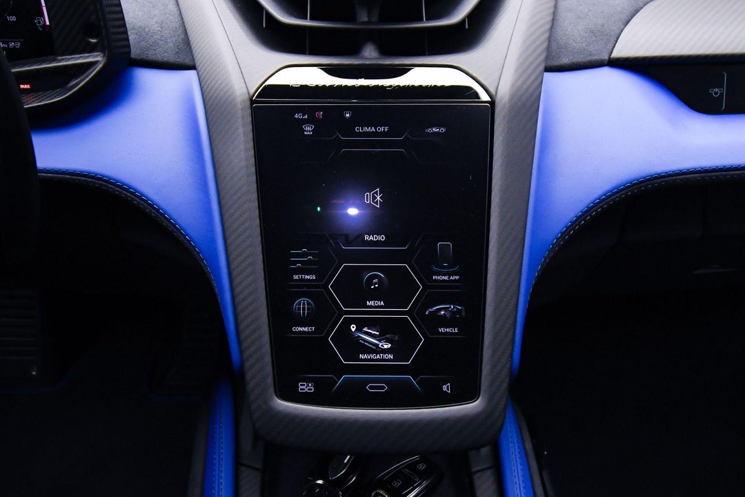 2024 Lamborghini Revuelto