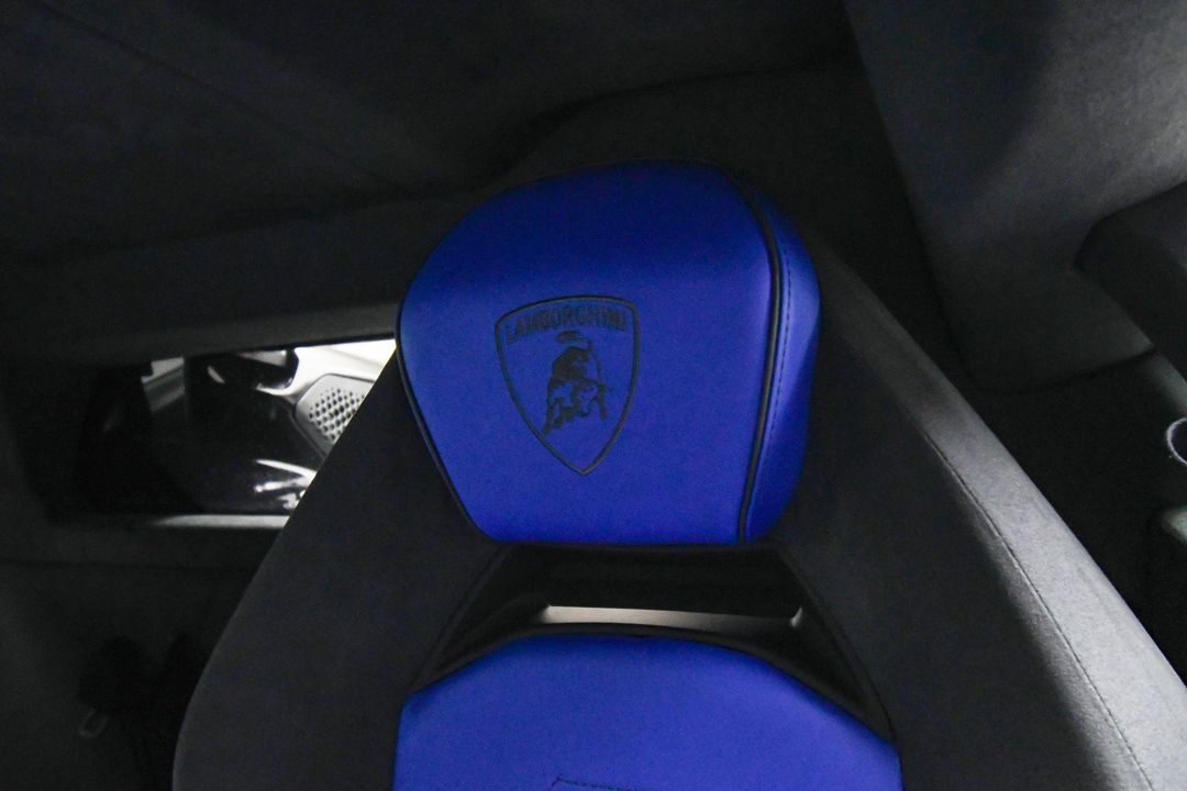 2024 Lamborghini Revuelto