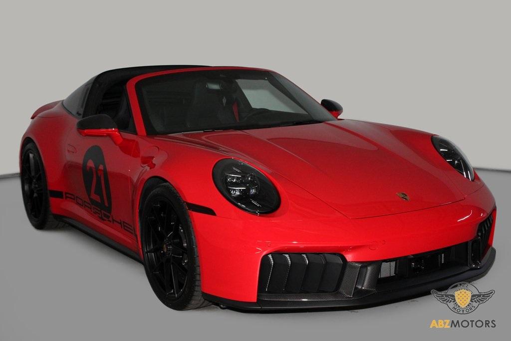 2025 Porsche 911