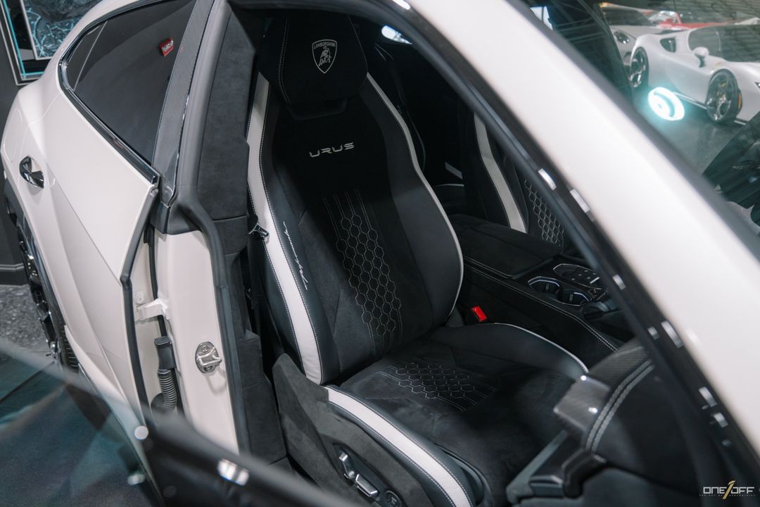 2023 Lamborghini Urus