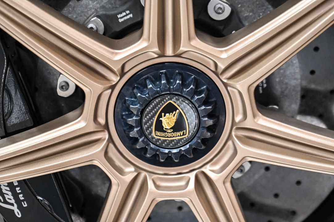 2019 Lamborghini Aventador
