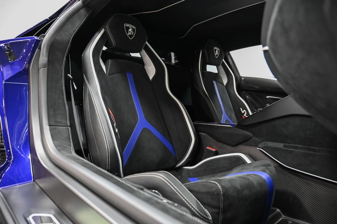 2019 Lamborghini Aventador