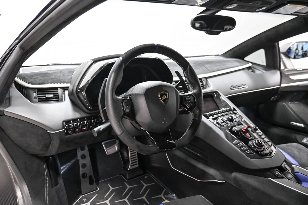 2019 Lamborghini Aventador